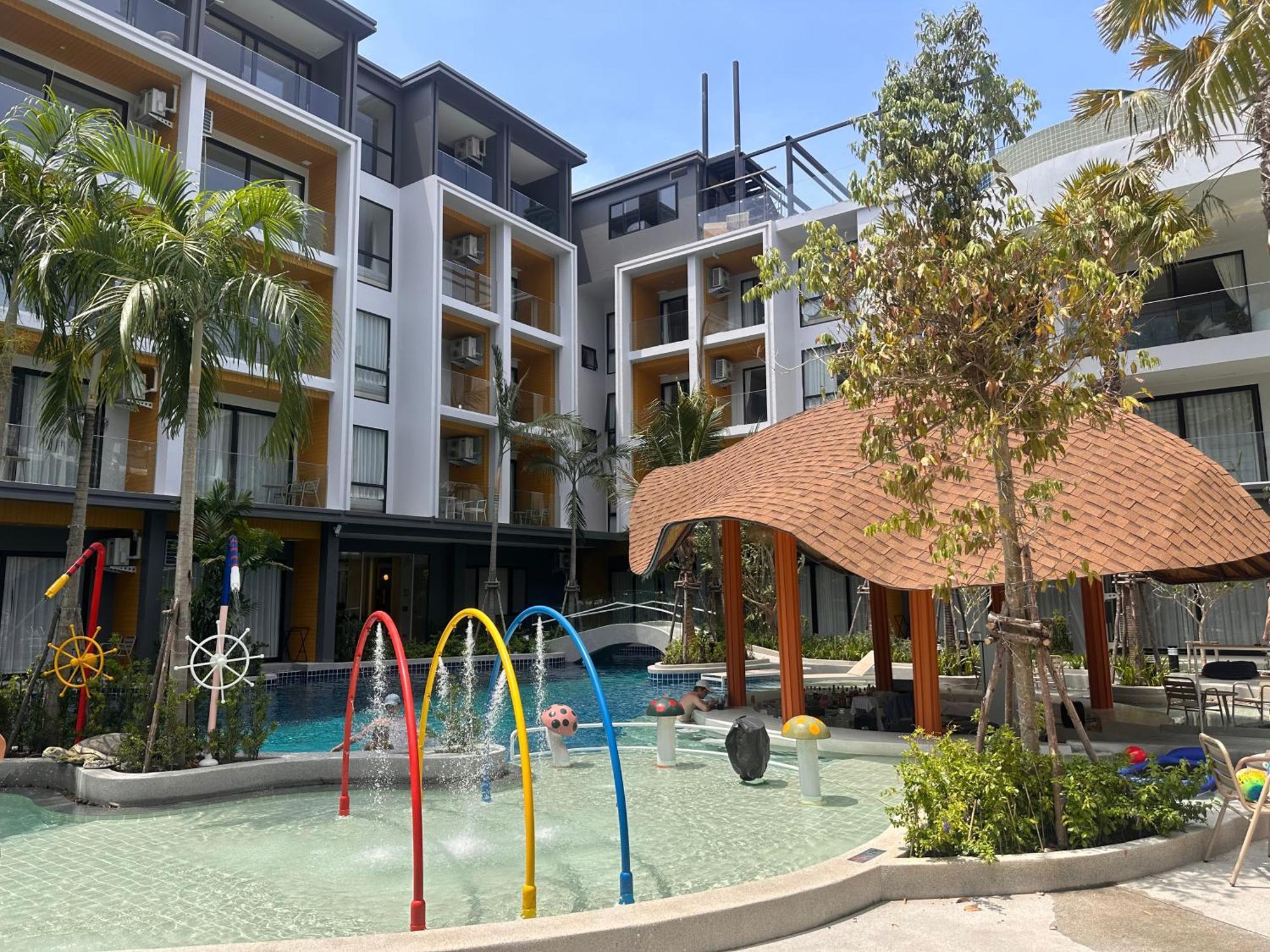 Pangsapuri Beachfront At Naithon